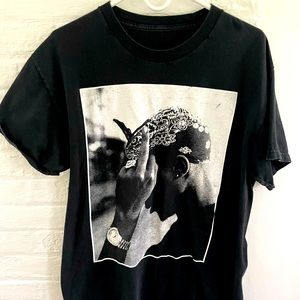 Tupac Graphic T shirt Large